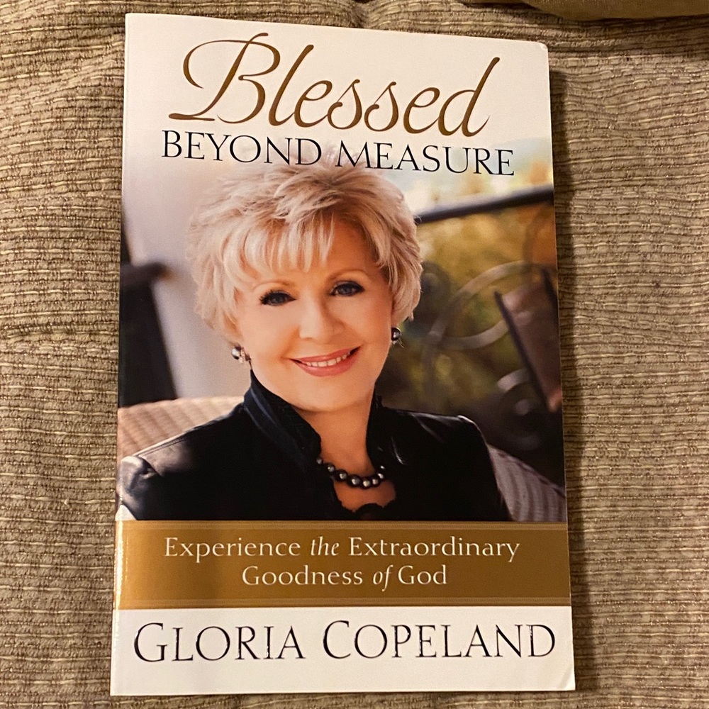 💛NWT Blessed Beyond Measure Book by Gloria Copeland